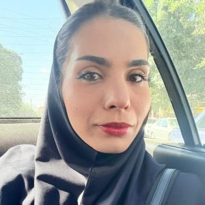 ملیکا پیراکند